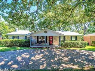 2101 Crestwood Rd, N Little Rock, AR 72116