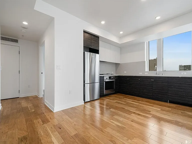 1688 Pine St #W1002 — Photo 7