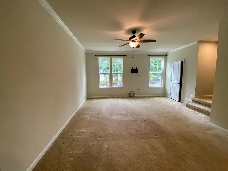 1119 Sunset Avenue Ext — Photo 11