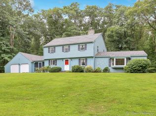 9 King Richard Dr, Boxford, MA 01921
