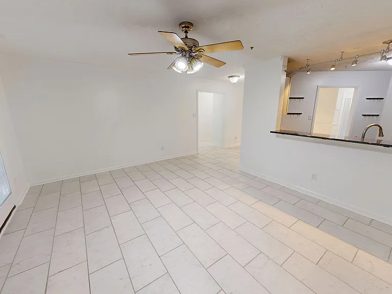 330 Bubble Creek Ct #4 — Photo 8