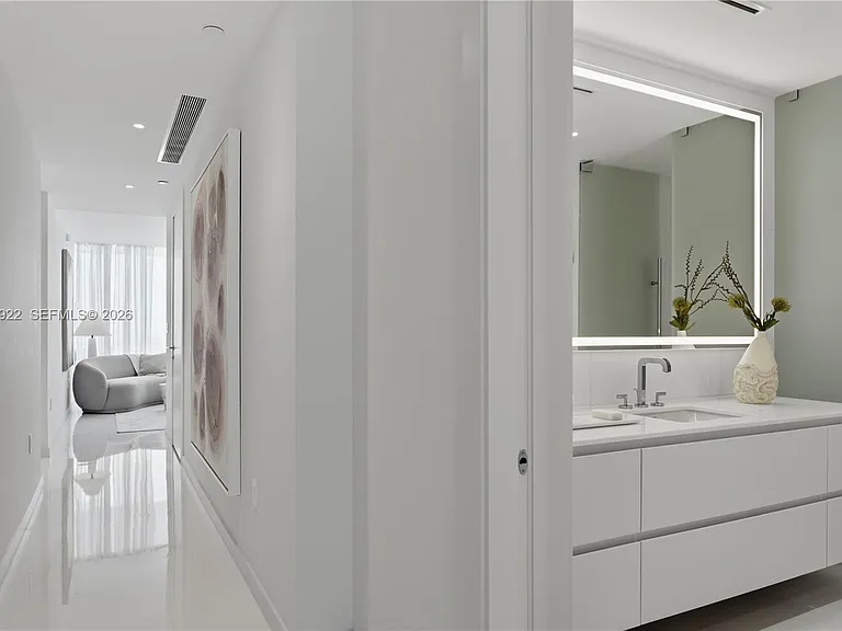 300 Biscayne Boulevard Way #5002E — Photo 23