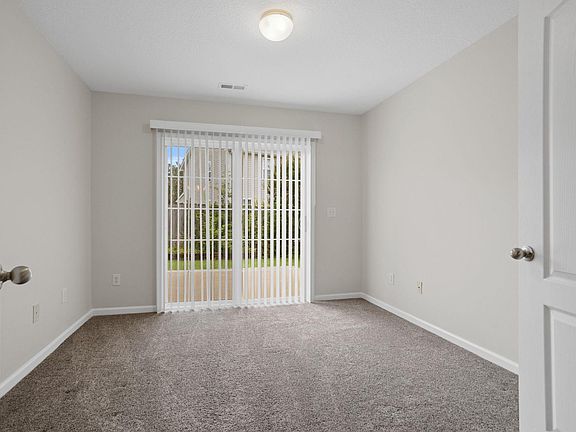 5th image of 117 Ivy Trellis Ct