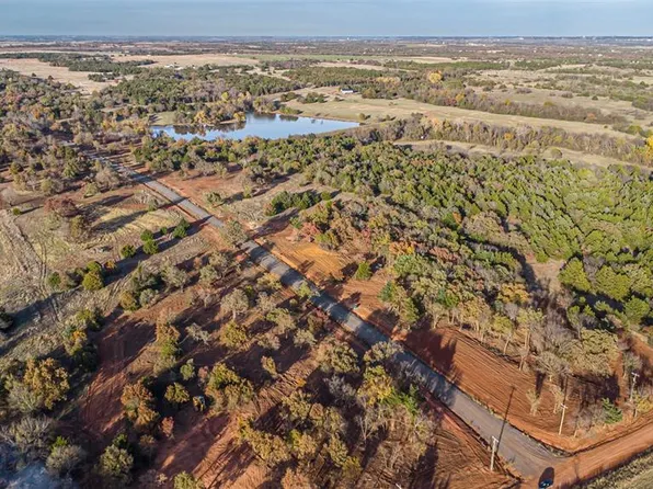 7469 N Oak St Lot 12, Guthrie, OK 73044