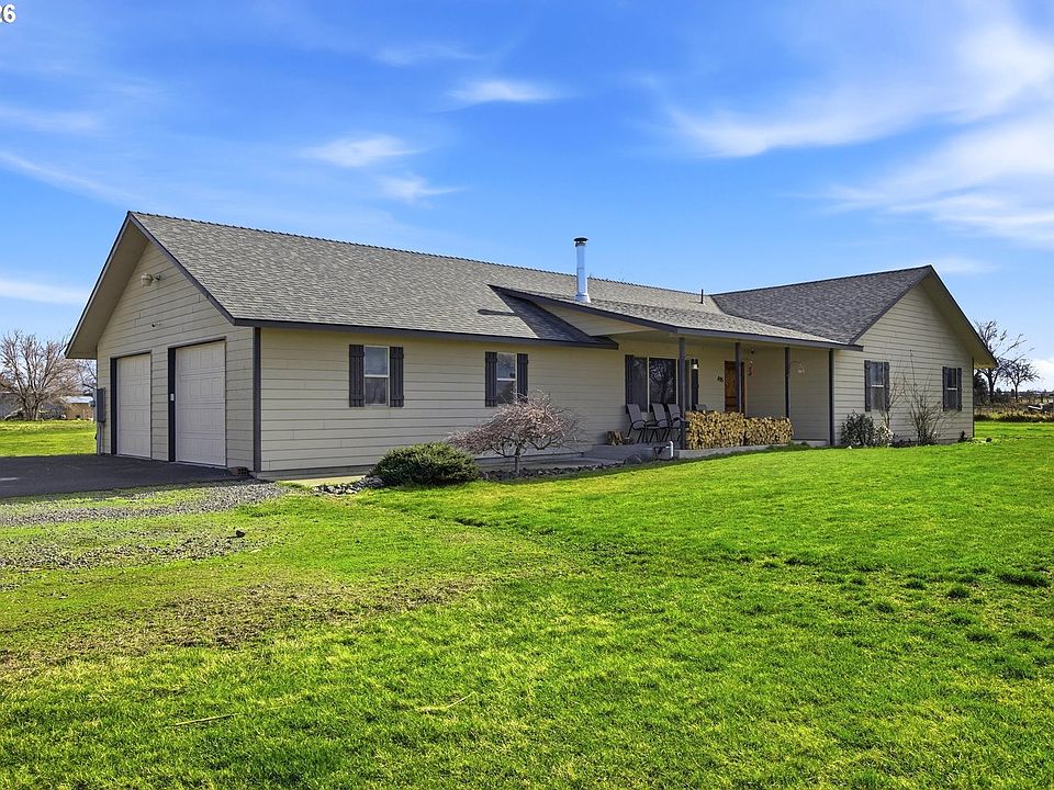 1st image of 495 SW 2nd St