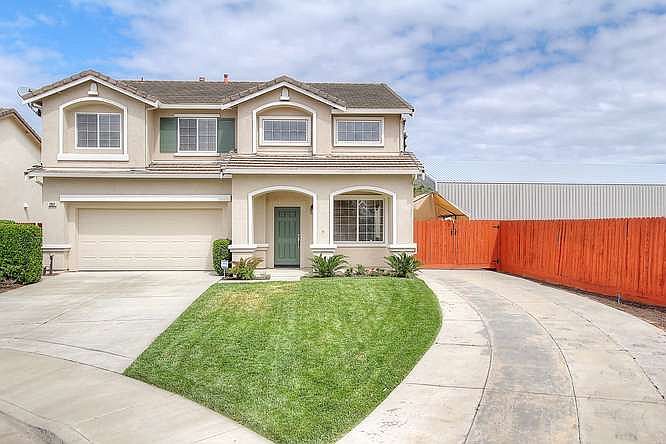 1st image of 2907 Dixon Ct