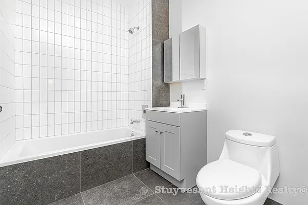 Rented by Stuyvesant Heights Realty Corp | media 17