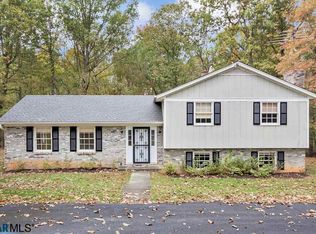 464 Paynes Ln, Troy, VA 22974