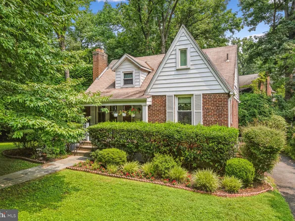 7436 Baltimore Ave, Takoma Park, MD 20912