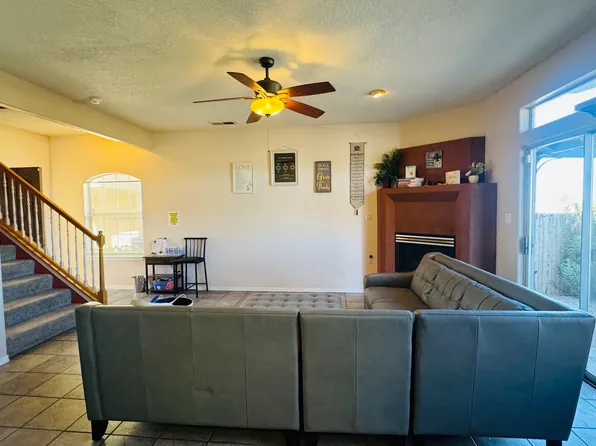 7201 Natalie Janae Ln NE, Albuquerque, NM 87109