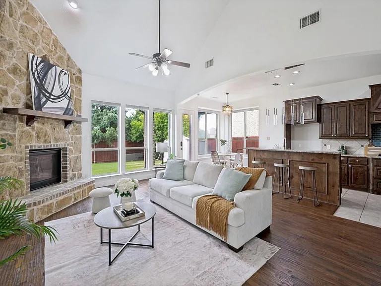 1191 Polo Heights Dr — Photo 11