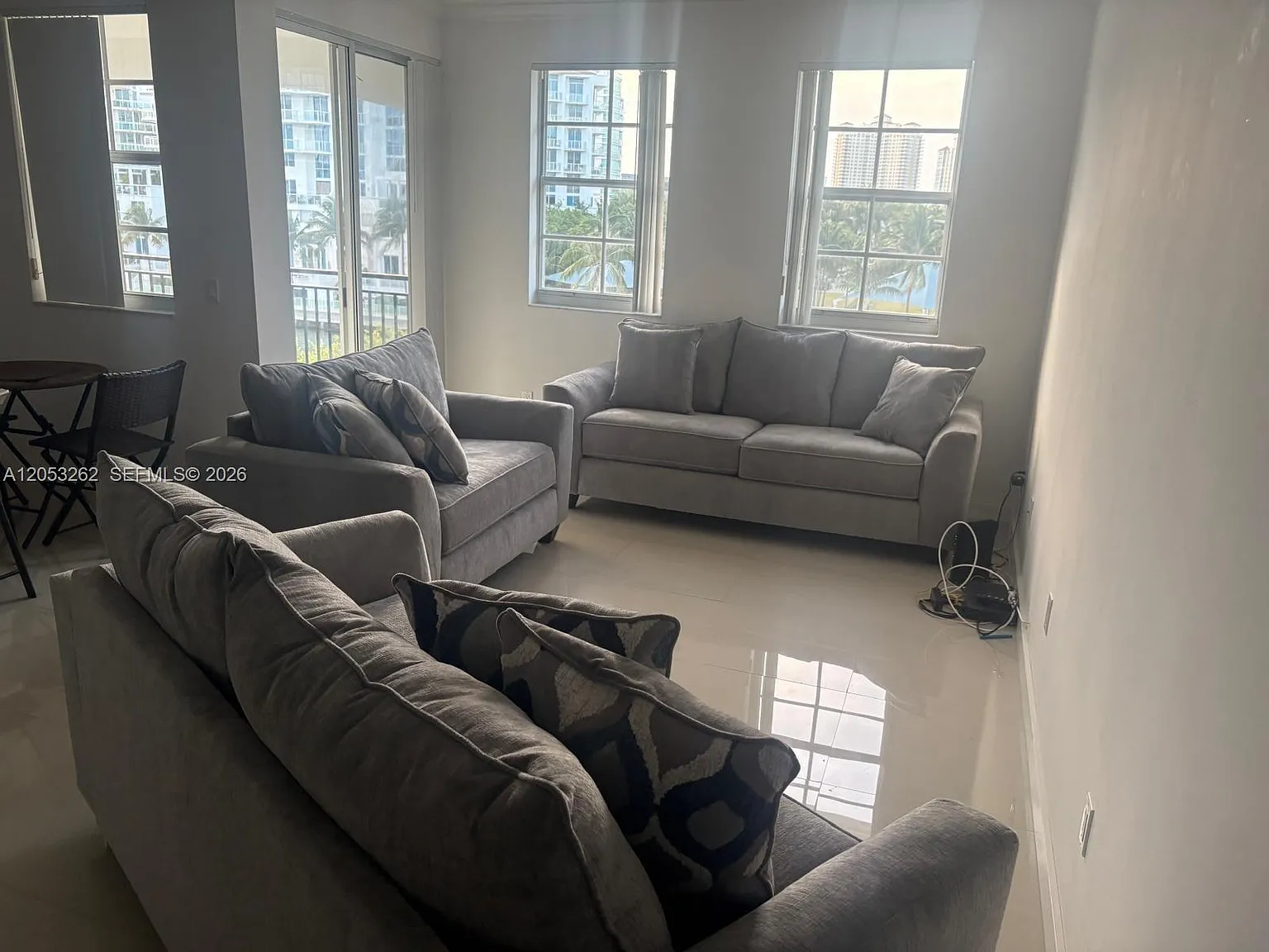 Village By The Bay Condo — Photo 3