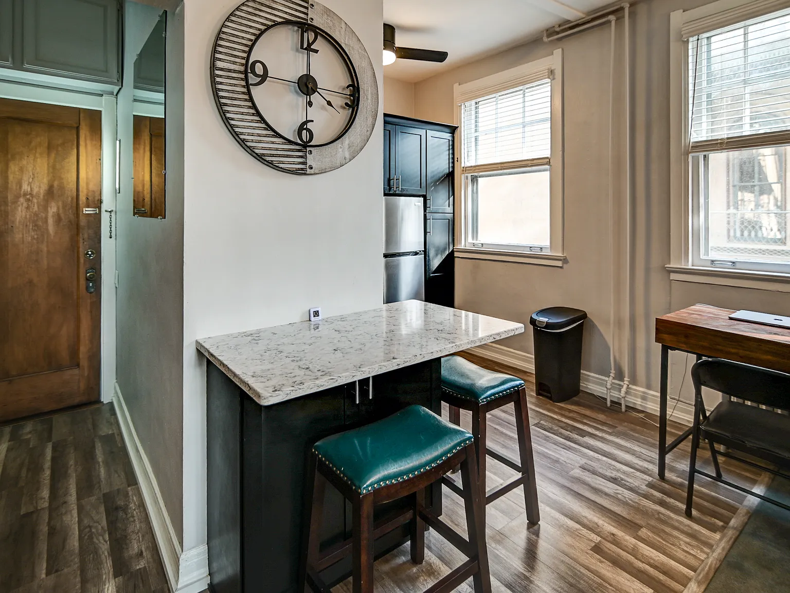 1 bed, 520 sqft, $1,600 — Photo 3