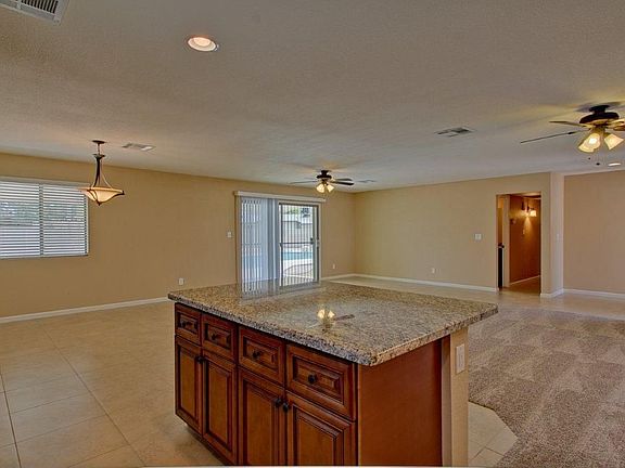 4th image of 2113 W Del Campo Cir