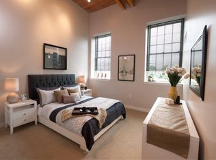 140 John St, Lowell, MA 01852