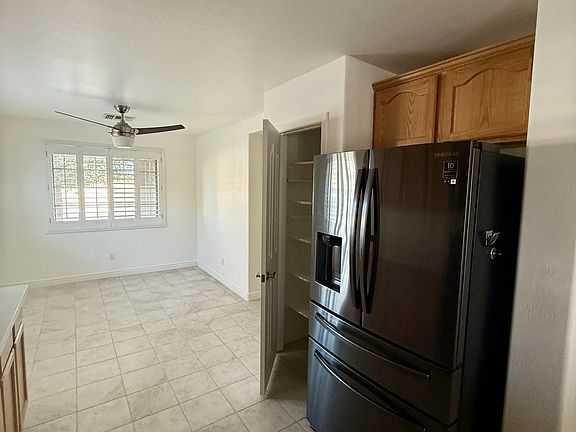 4th image of 1396 S 238th Ln