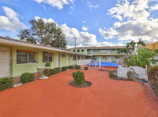 3208 NE 11th St, Pompano Beach, FL 33062