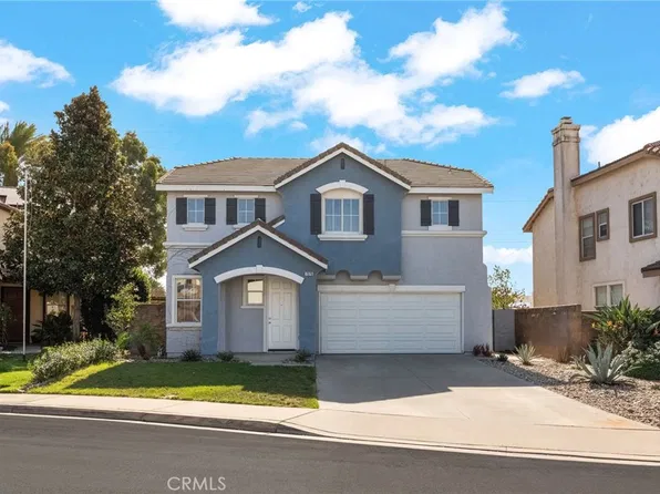 7375 McClellan Ct, Fontana, CA 92336