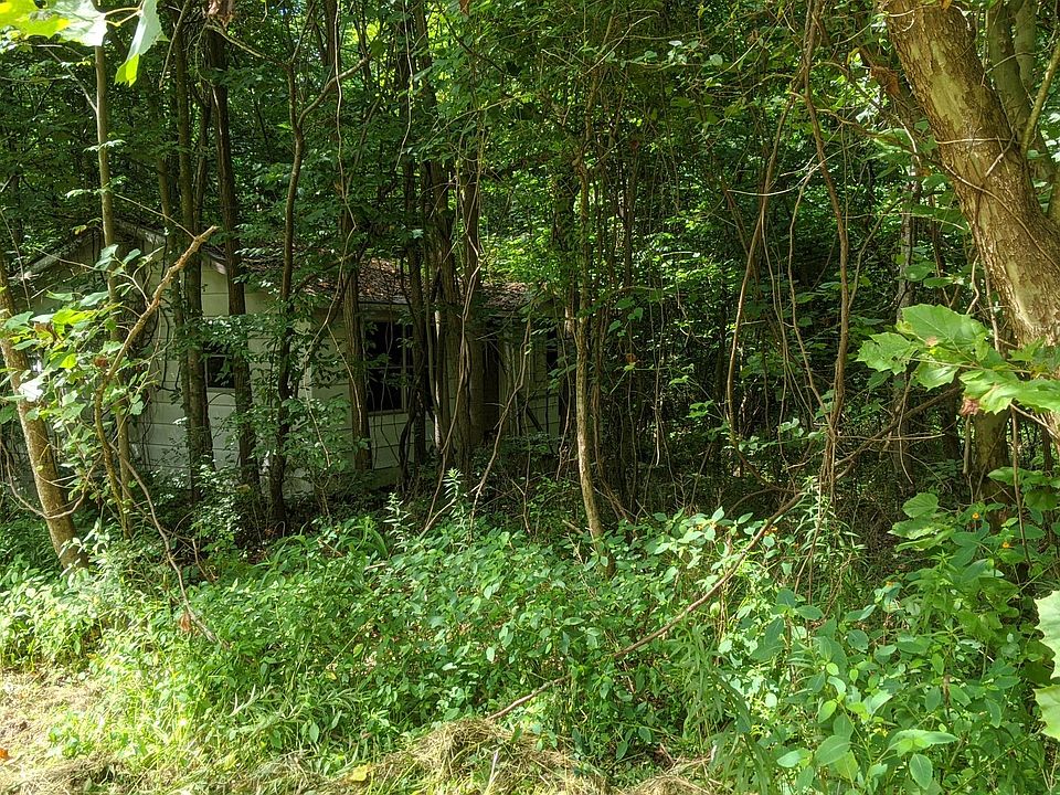 2nd image of 7644 Sweetenberg Ln
