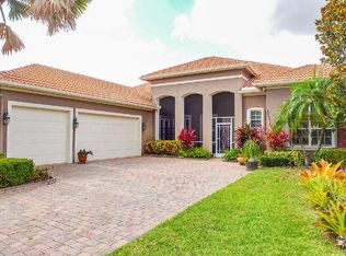 450 NW Dover Ct, Port Saint Lucie, FL 34983