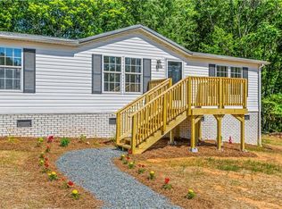 1100 Sandy Ln, Sandy Ridge, NC 27046
