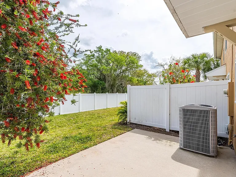 Gargonza Ct — Photo 20