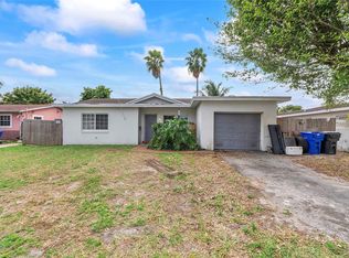 6810 Merion Ct, North Lauderdale, FL 33068