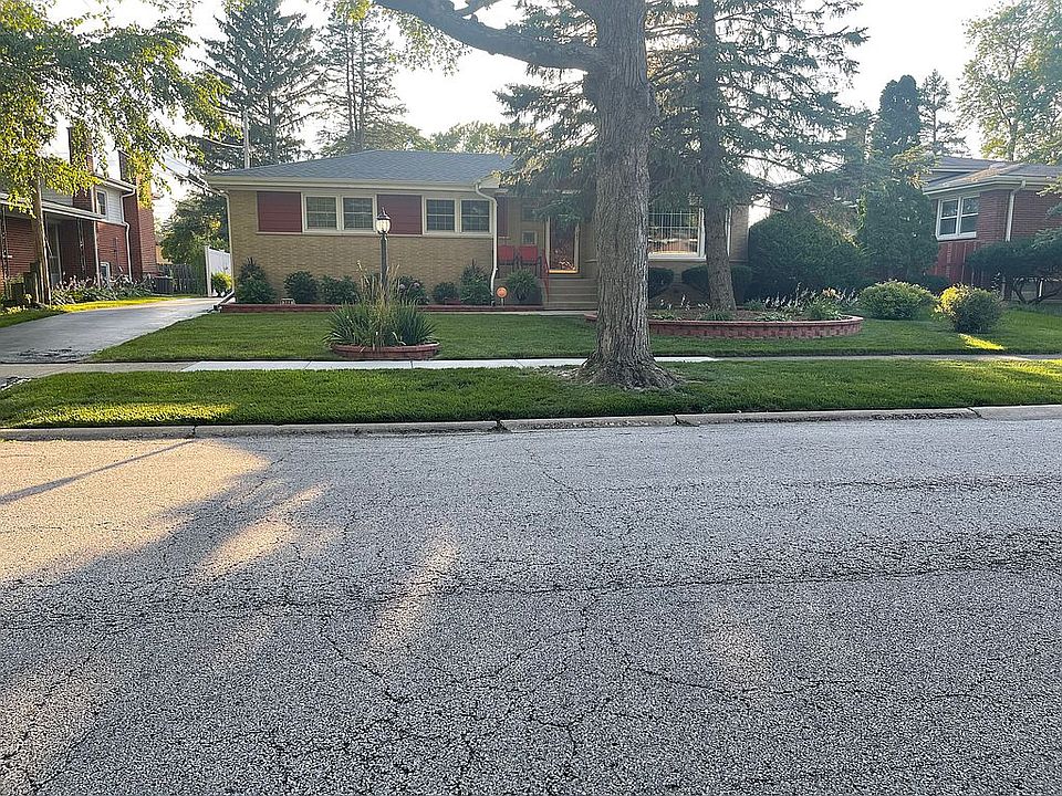 1st image of 344 Patricia Dr