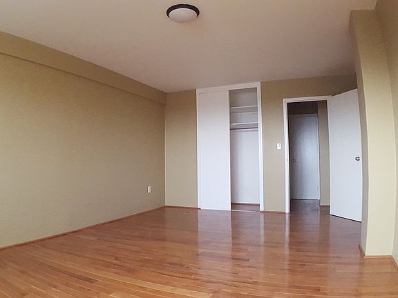 Bright Baster Bedroom