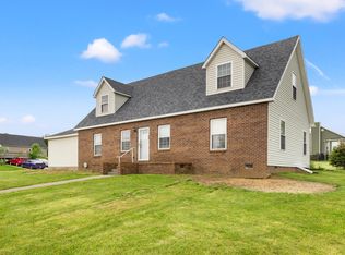 409 E Classic Village Ln, Mount Sterling, KY 40353