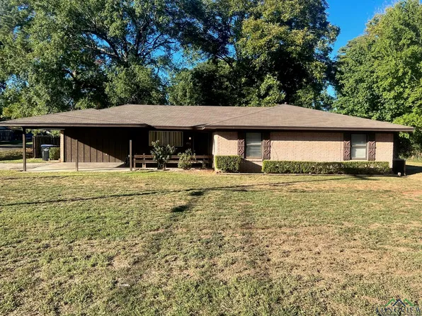 201 E Fairlane Dr, Longview, TX 75604