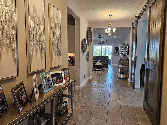 3rd image of 12509 SW Silverwood Avenue