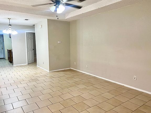 2nd image of 1714 Patricia St