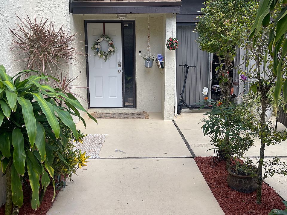 1st image of 3341 Cocoplum Cir #3341