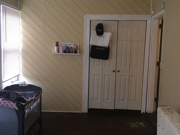 4th image of 2015 2nd Ave S APT 3