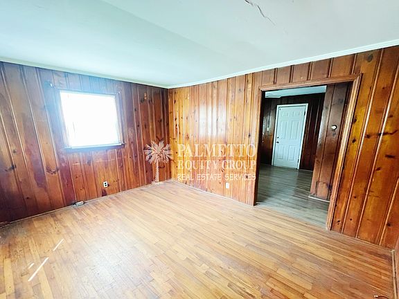2nd image of 2304 Kersey St