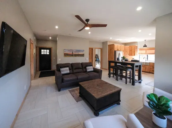 455 Front St #Id1697168p, Del Norte, CO 81132