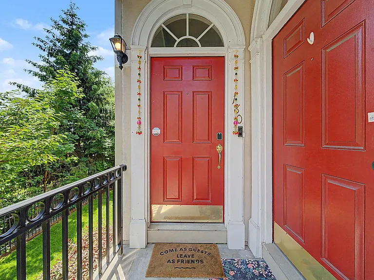 180 Blue Heron Dr #180 — Photo 31