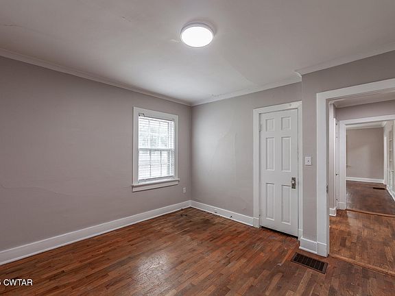 5th image of 123 Fairmont Ave