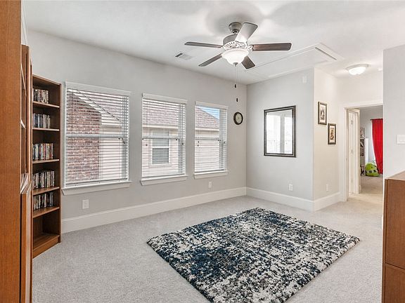 4th image of 2611 Kinnersley Ct