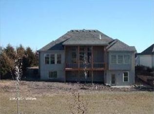 15900 Kessler St, Overland Park, KS 66085