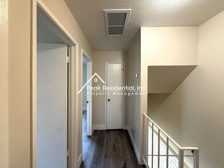 4525 Greenholme Dr #3 — Photo 10