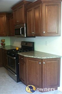 KITCHEN DETAIL