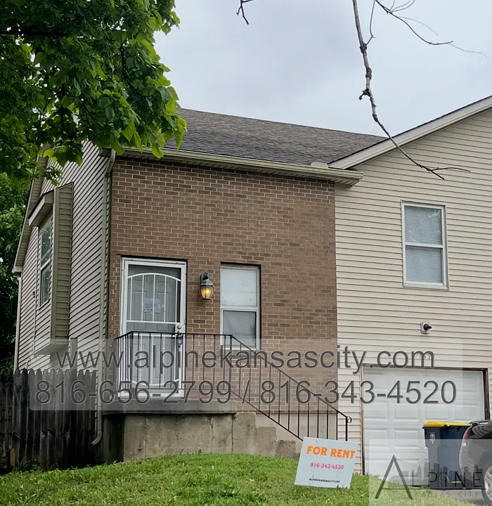 1521 Jackson Ave