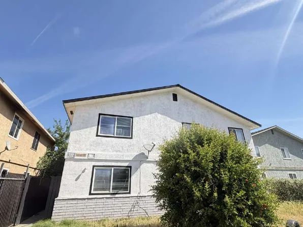 1316 E California Ave #D, Bakersfield, CA 93307