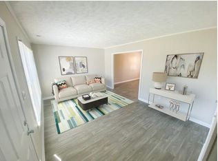 704 Windy Hill Cir, Fayetteville, NC 28303