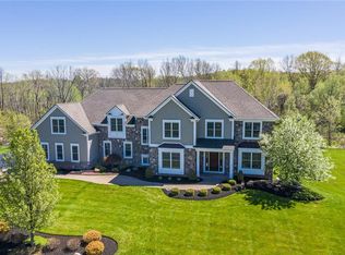 6741 Falcons Point, Victor, NY 14564
