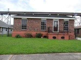 1044 Hooter Rd, Bridge City, LA 70094