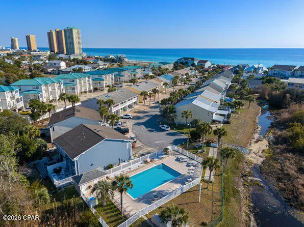 35 Chateau Rd, Panama City Beach, FL 32413