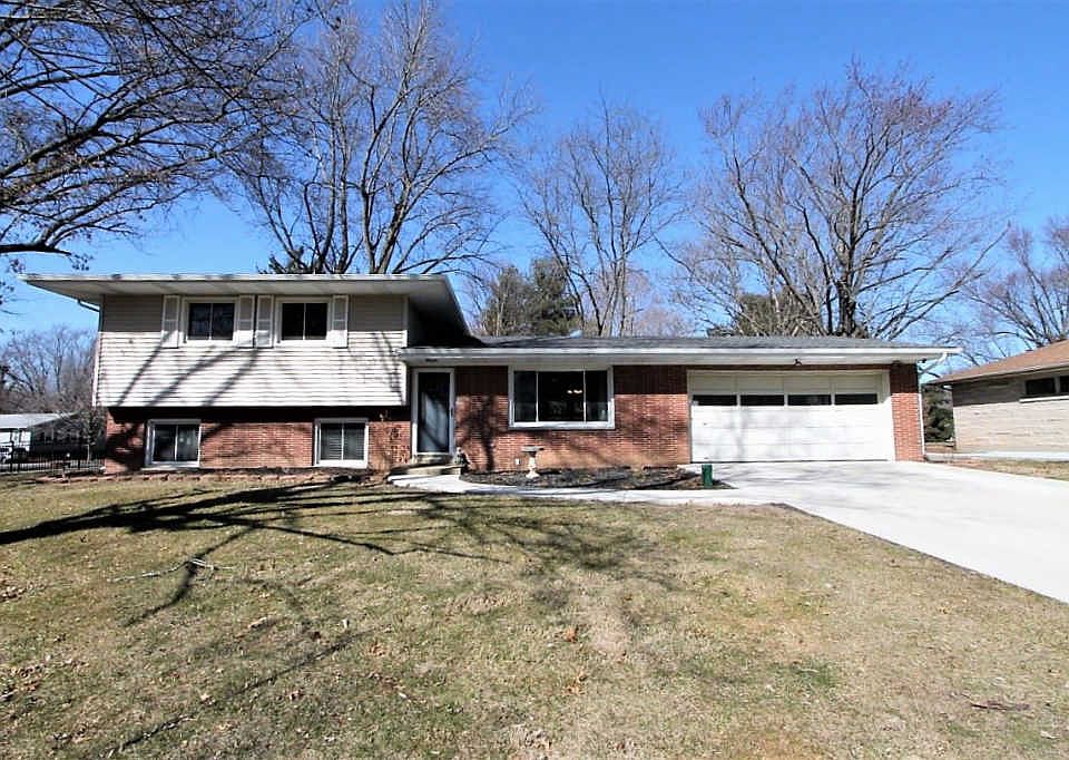 1st image of 1219 Meadowbrook Dr